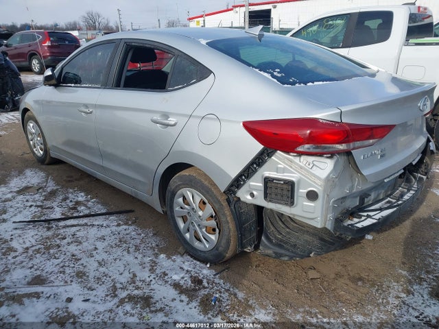 Продажа на аукционе авто 2018 Hyundai Elantra Se, vin: 5NPD74LF8JH395697, номер лота: 44617012