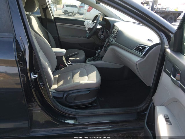 KMHD74LF6HU372155 Hyundai ELANTRA SE