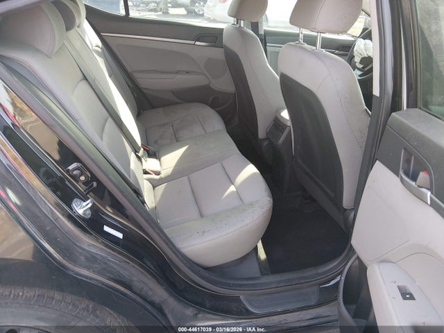 KMHD74LF6HU372155 Hyundai ELANTRA SE