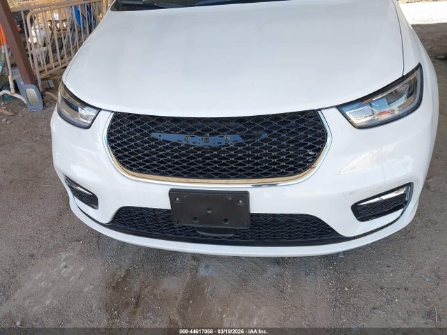 Продаж на аукціоні авто 2025 Chrysler Pacifica Select, vin: 2C4RC1BG1SR612473, номер лоту: 44617058