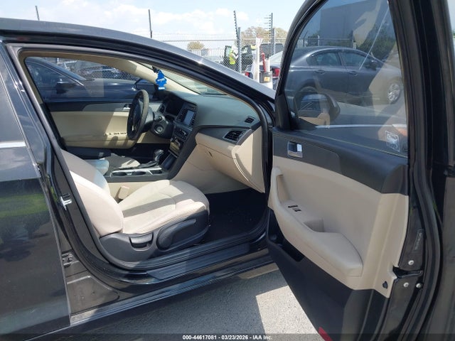 Продаж на аукціоні авто 2016 Hyundai Sonata Se, vin: 5NPE24AF1GH277005, номер лоту: 44617081
