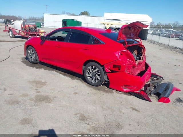 Honda CIVIC EX 2018 2HGFC2F72JH538585 Image 3