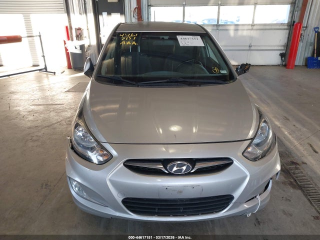 44617151 :رقم المزاد ، KMHCU5AE5CU042973 vin ، 2012 Hyundai Accent Se مزاد بيع