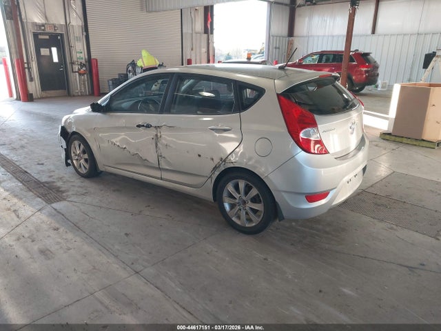 44617151 :رقم المزاد ، KMHCU5AE5CU042973 vin ، 2012 Hyundai Accent Se مزاد بيع