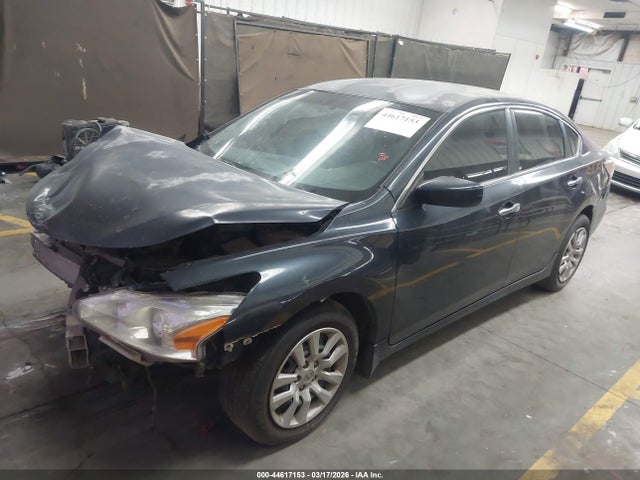 Nissan Altima 2.5 S 2014 1N4AL3AP1EN381303 Image 2