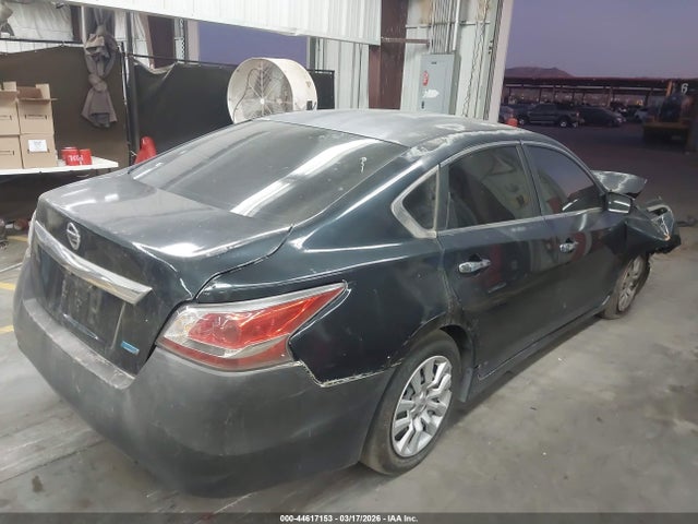 Nissan Altima 2.5 S 2014 1N4AL3AP1EN381303 Image 4