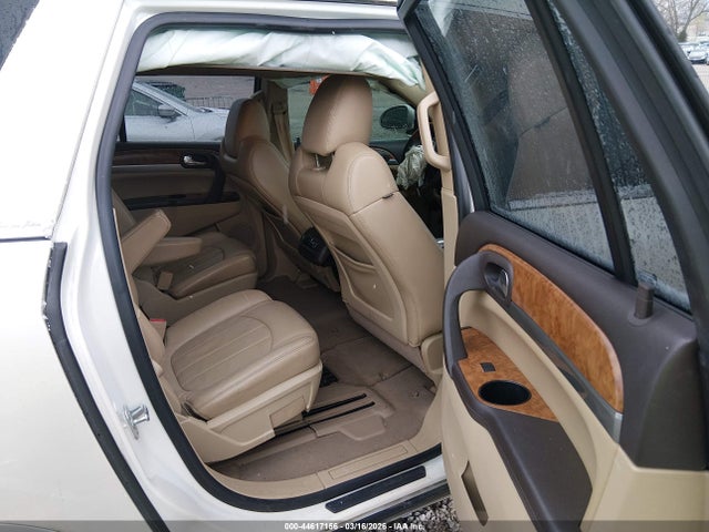 44617156 :رقم المزاد ، 5GAKRCED1BJ213498 vin ، 2011 Buick Enclave 2xl مزاد بيع