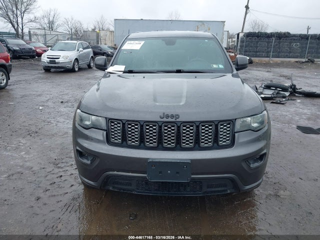 Продаж на аукціоні авто 2017 Jeep Grand Cherokee Altitude 4x4, vin: 1C4RJFAGXHC951948, номер лоту: 44617168