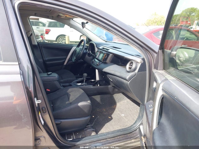 44617173 :رقم المزاد ، JTMWFREV3JJ190518 vin ، 2018 Toyota Rav4 Xle مزاد بيع