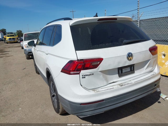 3VV3B7AX4KM199499 Volkswagen Tiguan 2.0t Se/2.0t Sel/2.0t Sel R-line/2.0t Sel R-line Black