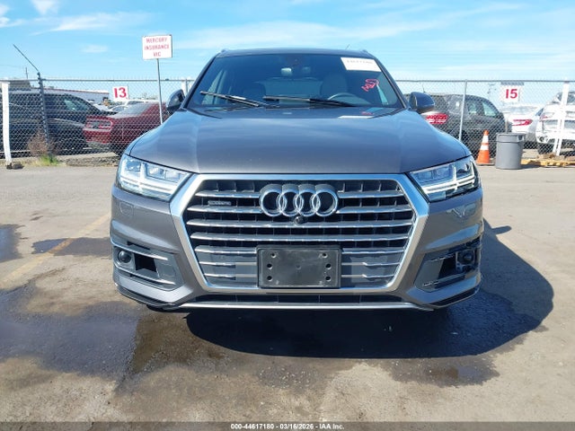 WA1LAAF76KD046734 Audi Q7 55 Premium/55 Se Premium