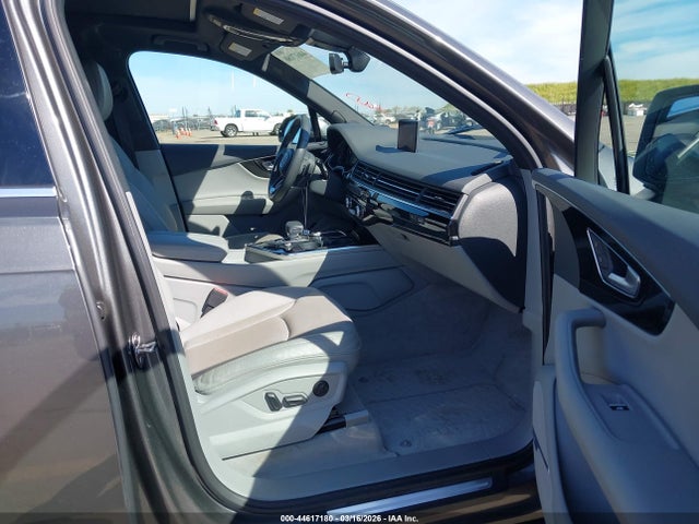 WA1LAAF76KD046734 Audi Q7 55 Premium/55 Se Premium