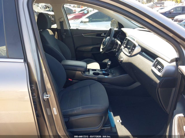 5XYPG4A32KG536200 KIA Sorento 2.4l Lx