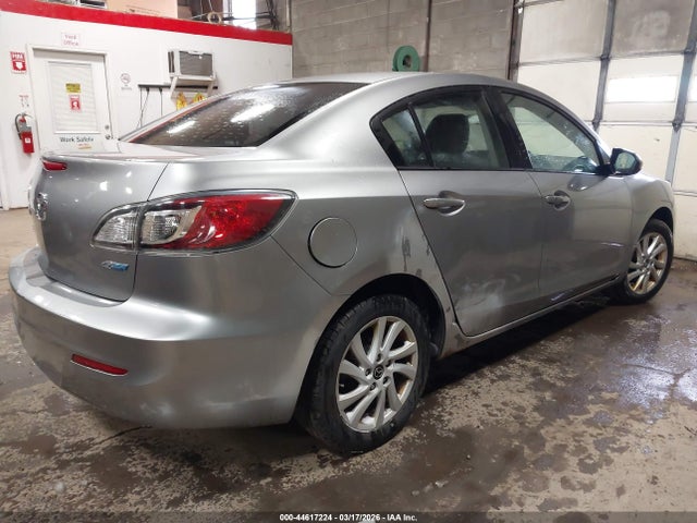 2013 Mazda Mazda3 I Touring მანქანა იყიდება აუქციონზე, vin: JM1BL1V82D1710425, აუქციონის ნომერი: 44617224