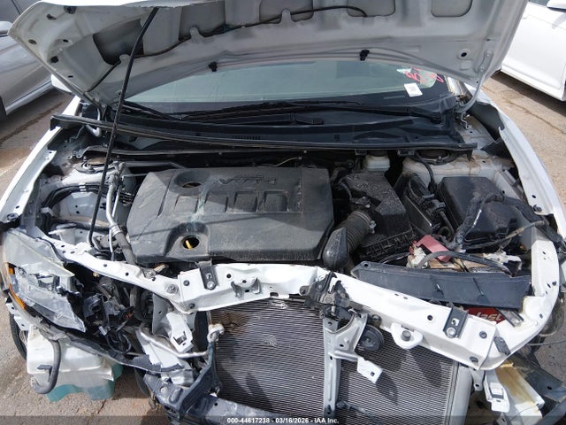 Aukcja sprzedaży 2017 Toyota Corolla Le, vin: 5YFBURHE2HP664609, numer aukcji: 44617238