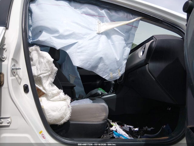 Aukcja sprzedaży 2017 Toyota Corolla Le, vin: 5YFBURHE2HP664609, numer aukcji: 44617238