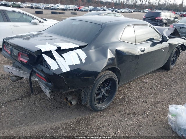 44617239 :رقم المزاد ، 2C3CDZAG4GH317047 vin ، 2016 Dodge Challenger Sxt مزاد بيع