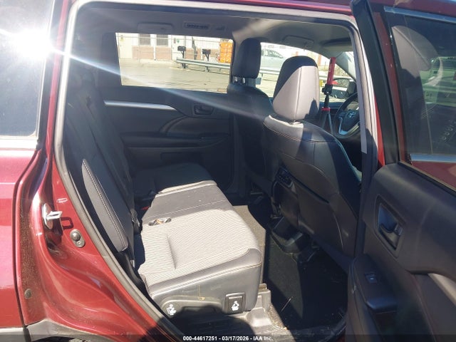 Aukcja sprzedaży 2015 Toyota Highlander Le Plus V6, vin: 5TDZKRFHXFS062076, numer aukcji: 44617251