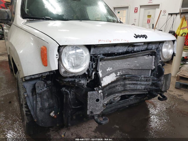 Продаж на аукціоні авто 2018 Jeep Renegade Upland Edition 4x4, vin: ZACCJBAB4JPH38160, номер лоту: 44617277
