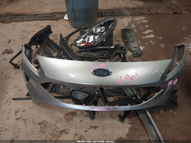 Продаж на аукціоні авто 2021 Ford Escape Titanium Hybrid, vin: 1FMCU9DZ2MUB15725, номер лоту: 44617288