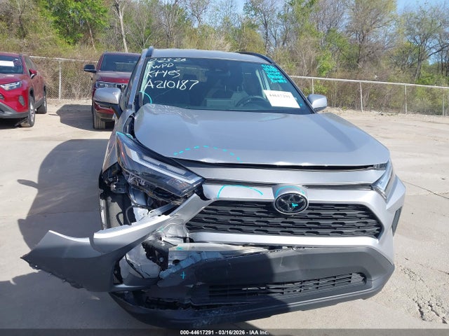 Toyota Rav4 Xle 2025 2T3W1RFVXSC311241 Image 12
