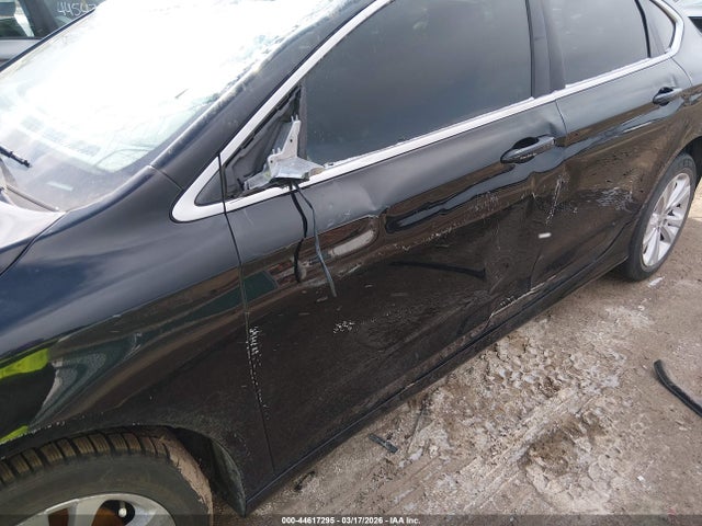 Продажа на аукционе авто 2016 Chrysler 200 Limited, vin: 1C3CCCAB4GN114302, номер лота: 44617295