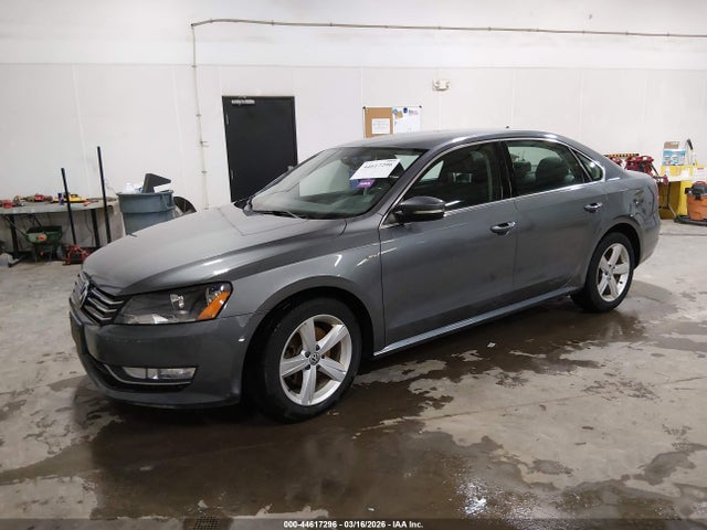 Продаж на аукціоні авто 2015 Volkswagen Passat 1.8t Limited Edition, vin: 1VWAT7A39FC114161, номер лоту: 44617296