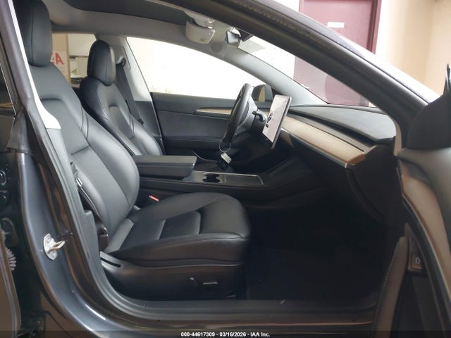 Продажа на аукционе авто 2021 Tesla Model 3 Long Range Dual Motor All-wheel Drive, vin: 5YJ3E1EB9MF983539, номер лота: 44617309