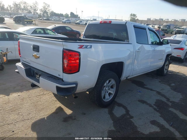 2018 CHEVROLET SILVERADO 1500 3GCUKREC6JG591564 Photo 3