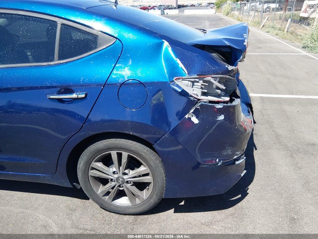 5NPD84LF9HH043669 Hyundai ELANTRA SE