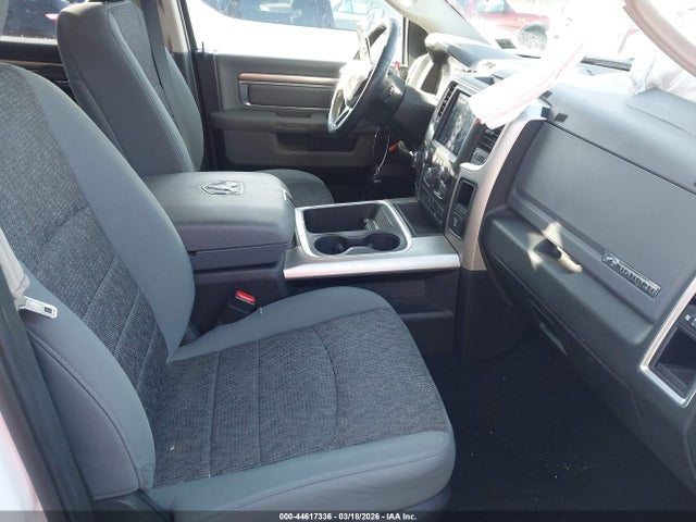 Продаж на аукціоні авто 2018 Ram 1500 Big Horn  4x4 5'7 Box, vin: 1C6RR7LT6JS268446, номер лоту: 44617336