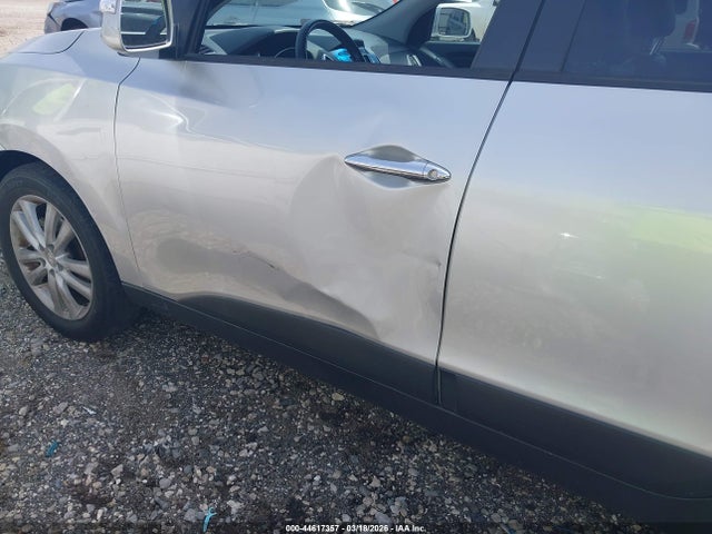 44617357 :رقم المزاد ، KM8JUCAC2AU084508 vin ، 2010 Hyundai Tucson Limited مزاد بيع