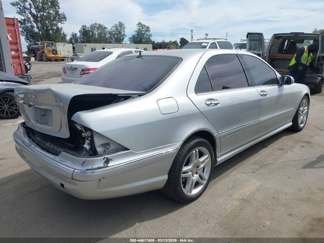 2006 Mercedes-benz S 500 მანქანა იყიდება აუქციონზე, vin: WDBNG75J06A480747, აუქციონის ნომერი: 44617408