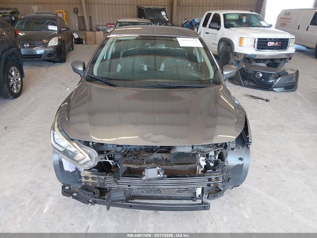 Продаж на аукціоні авто 2020 Nissan Versa Sv Xtronic Cvt, vin: 3N1CN8EV9LL805958, номер лоту: 44617426