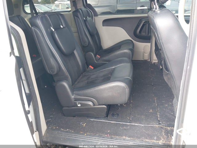 2C4RDGCG1HR624954 Dodge Grand Caravan Sxt
