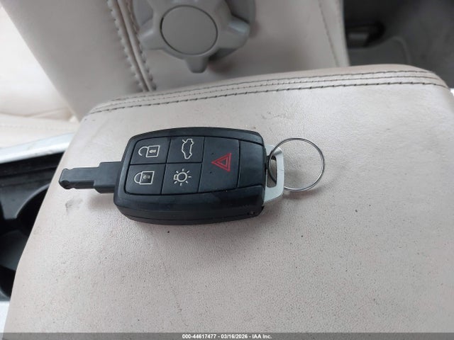 2012 VOLVO C70 YV1672MC4CJ126487 Photo 10