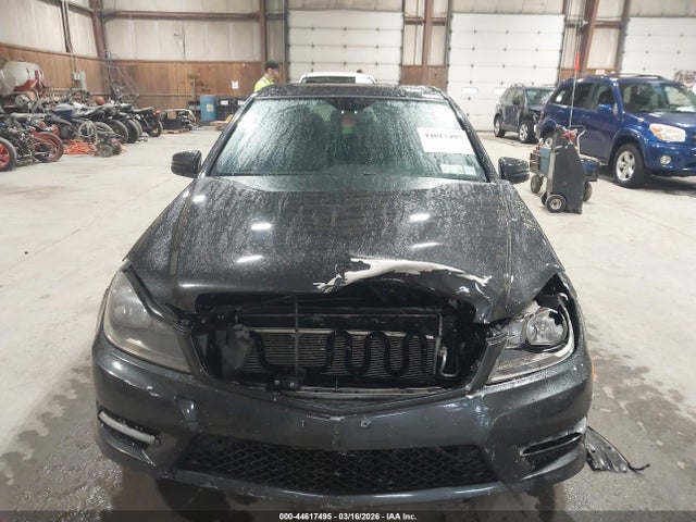 Aukcja sprzedaży 2014 Mercedes-benz C 300 Sport 4matic, vin: WDDGF8AB6EA927815, numer aukcji: 44617495