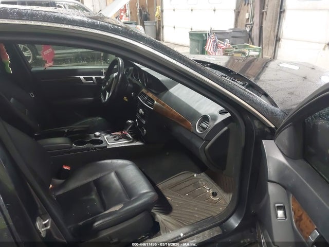 Aukcja sprzedaży 2014 Mercedes-benz C 300 Sport 4matic, vin: WDDGF8AB6EA927815, numer aukcji: 44617495