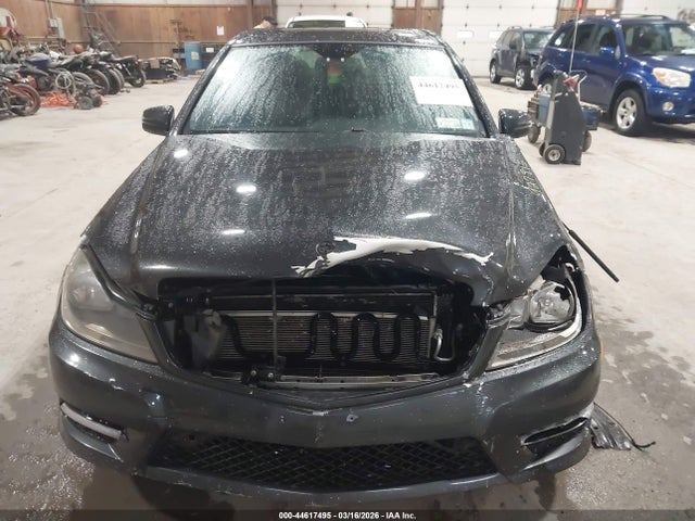 Aukcja sprzedaży 2014 Mercedes-benz C 300 Sport 4matic, vin: WDDGF8AB6EA927815, numer aukcji: 44617495