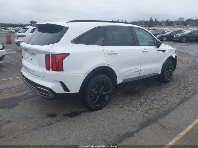 5XYRKDLF4NG113153 KIA SORENTO SX