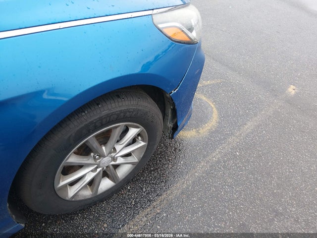 2019 HYUNDAI SONATA 5NPE24AF7KH737129 Photo 5