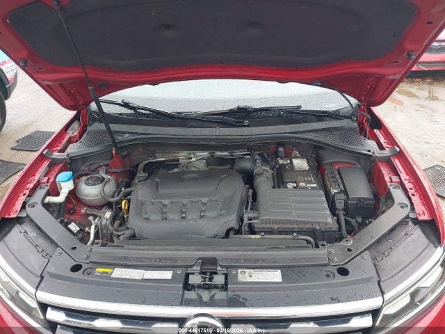Продаж на аукціоні авто 2018 Volkswagen Tiguan 2.0t Sel Premium, vin: 3VV4B7AX4JM014516, номер лоту: 44617515