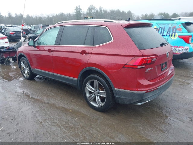 Продаж на аукціоні авто 2018 Volkswagen Tiguan 2.0t Sel Premium, vin: 3VV4B7AX4JM014516, номер лоту: 44617515