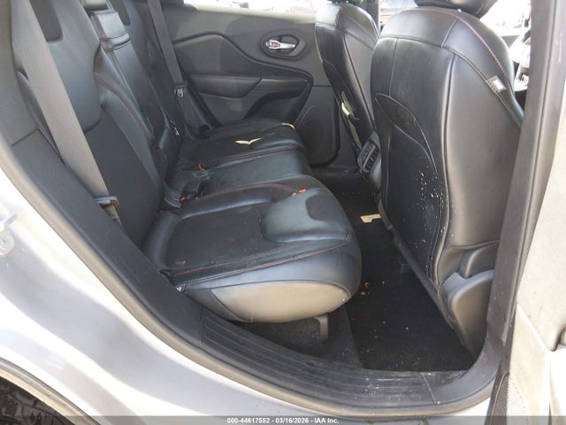 2015 Jeep Cherokee Trailhawk მანქანა იყიდება აუქციონზე, vin: 1C4PJMBS1FW593861, აუქციონის ნომერი: 44617552