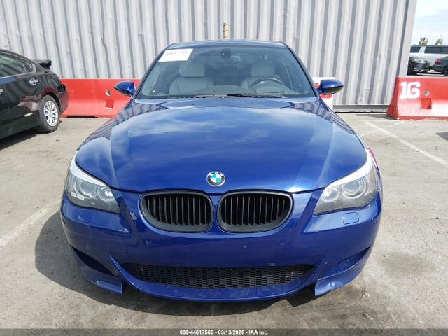 2007 BMW M5 WBSNB93587CX07733 Photo 5