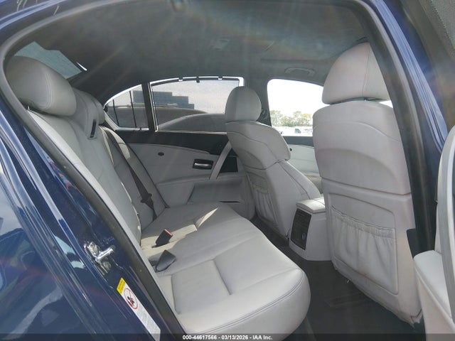 2007 BMW M5 WBSNB93587CX07733 Photo 7