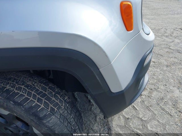 ZACCJBAB8HPG53395 Jeep Renegade Sport 4x4