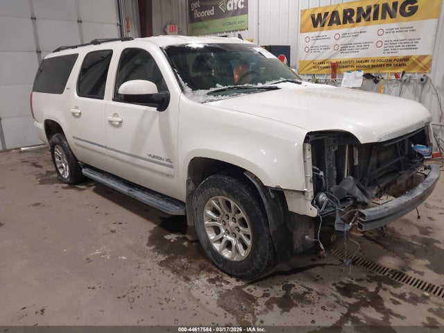 2011 GMC YUKON XL 1500 1GKS2KE32BR198875