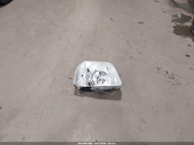 44617584 :رقم المزاد ، 1GKS2KE32BR198875 vin ، 2011 Gmc Yukon Xl 1500 Slt مزاد بيع