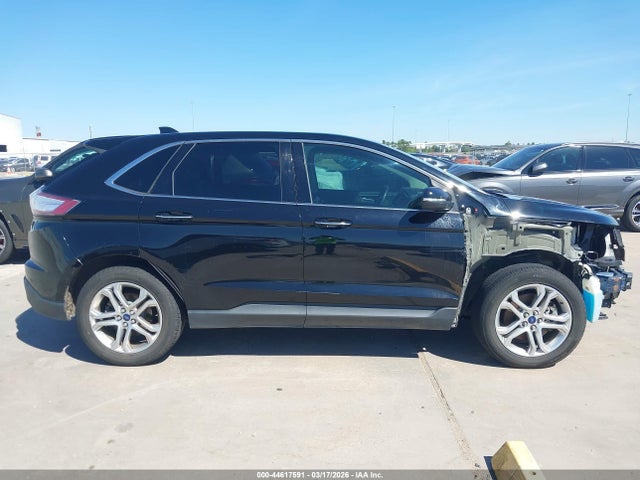 44617591 :رقم المزاد ، 2FMPK3K8XJBB88034 vin ، 2018 Ford Edge Titanium مزاد بيع
